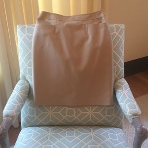 Khaki pencil mini - great for work